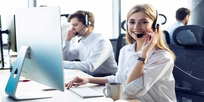 Liên hệ 8KBET ngay khi có vấn đề